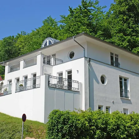 Apartment Am Park - Apt. 03 Mowe Sellin (Rugen)